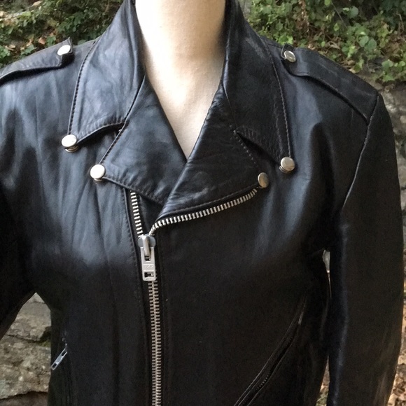 Leather jacket - Picture 2 of 15